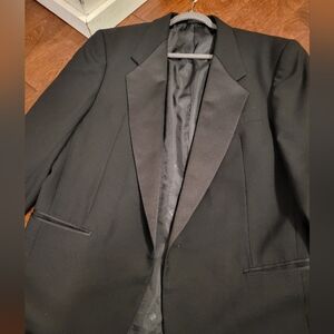 Pierre Balmain one button 100% Pure Wool, Polyester, Silk